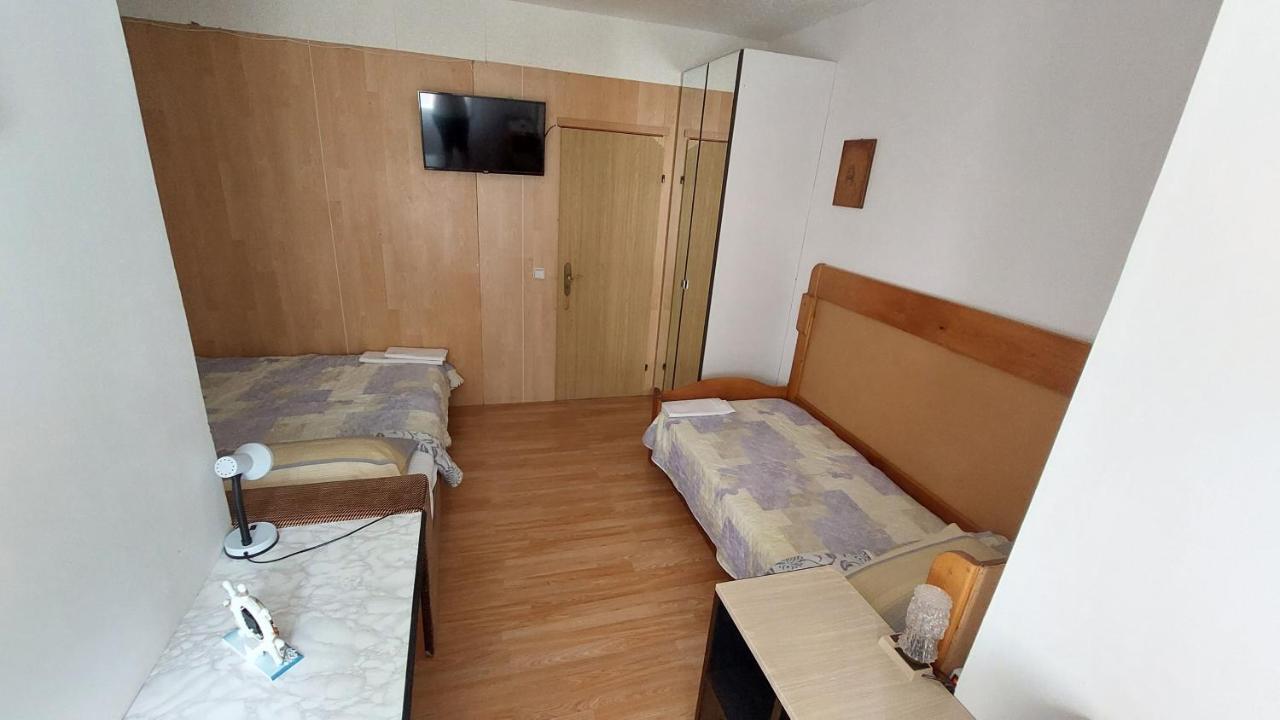 Apartments Luna Stan Trigraci Экстерьер фото